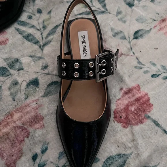 Steve Madden Black Patent Loafers with Silver Buckle - Picture 2 of 4